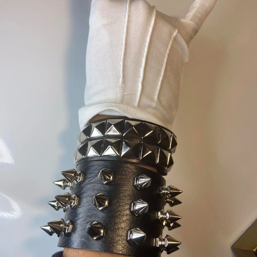 2 pcs Gothic Spiked studded faux leather punk bracelet emo Rivets